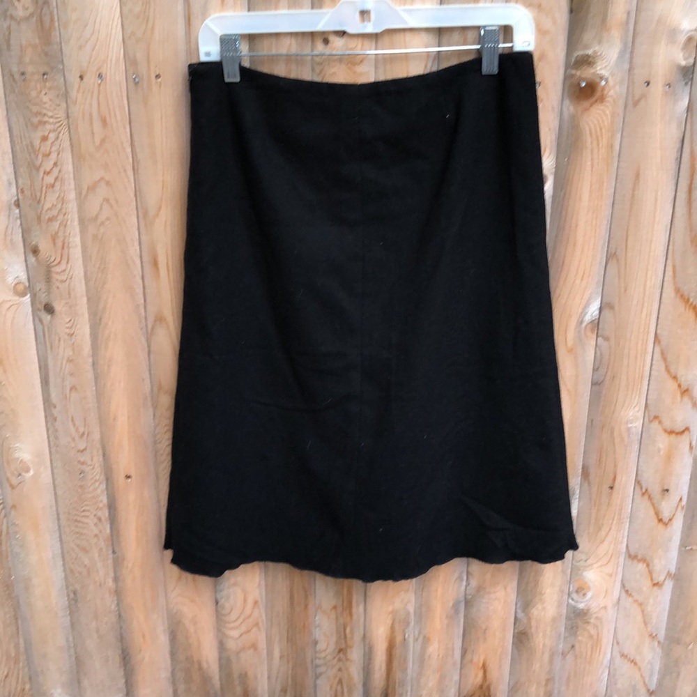 Club Monaco wool blend flowy skirt size 2 black - Picture 5 of 5